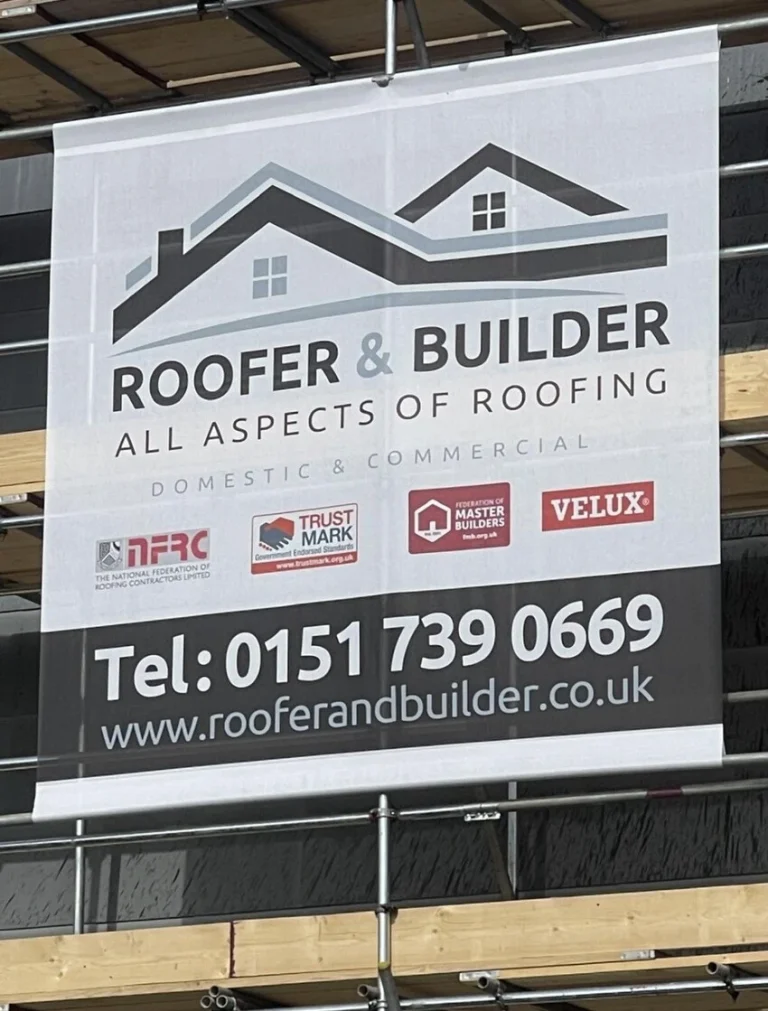 Roofer & Builder site banner with accreditation logos and phone number